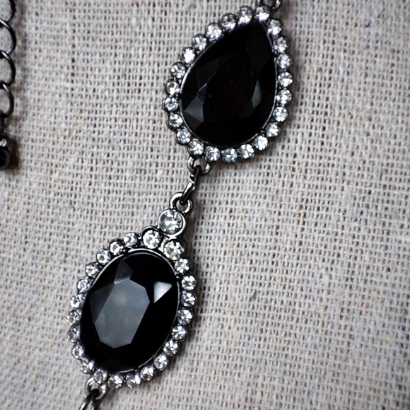 Black Glass Bicone Teardrop Tassel Necklace Silver Tone Rhinestone Necklace EUC - Picture 6 of 9